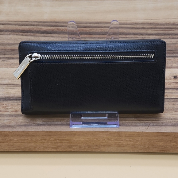 Kate Spade Black Snap Wallet, Like New - Picture 2 of 4